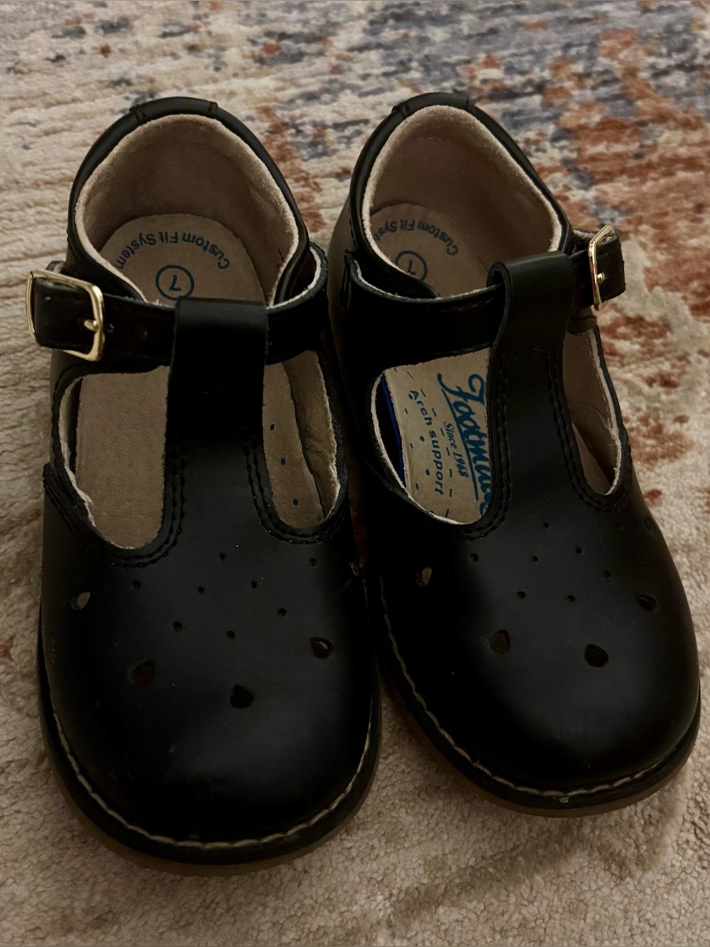 FootMates Harper T-Strap Girls Mary Jane Shoes